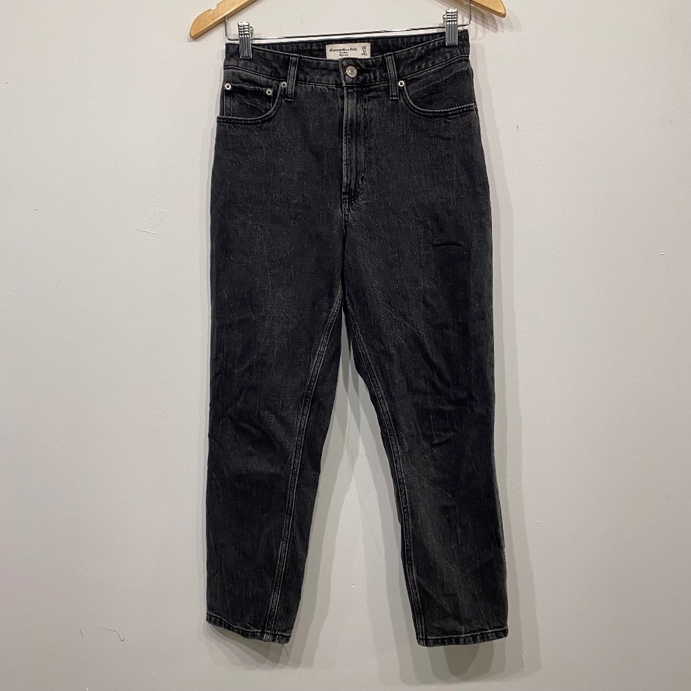 Abercrombie & Fitch The‎ Mom High Rise Jeans Washed Black Grunge 25 0s Womens